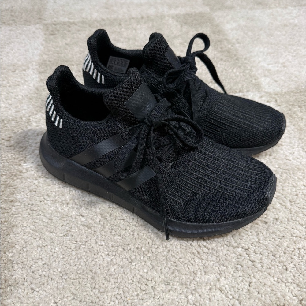 Adidas swift run 1.0
